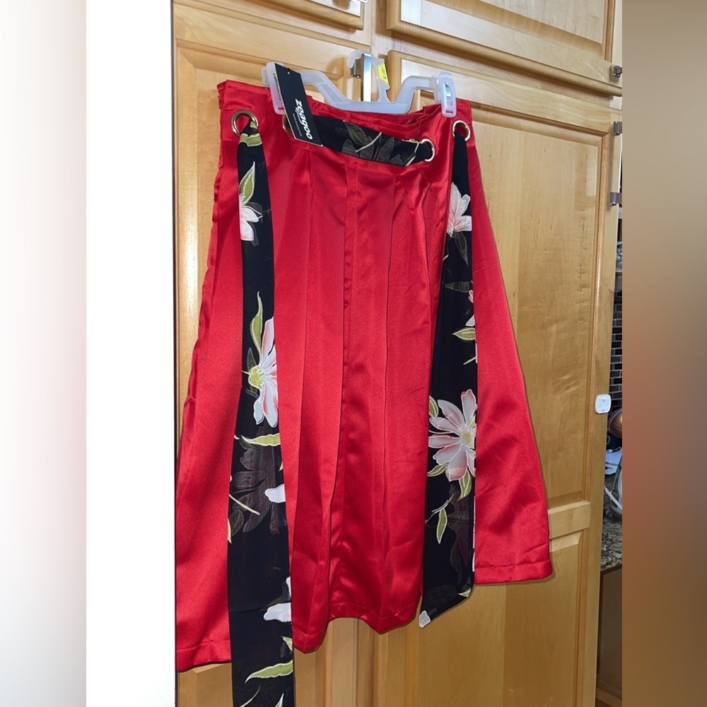 Women’s High Waisted Skirt Plus Size XXL Red A Line Pleated Ribbon Tie Belt NEW